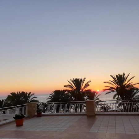 Sea Base Holiday Apartments Klorakas 외부 사진