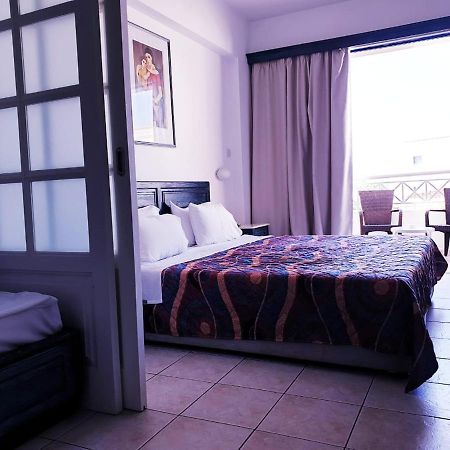 Sea Base Holiday Apartments Klorakas 외부 사진